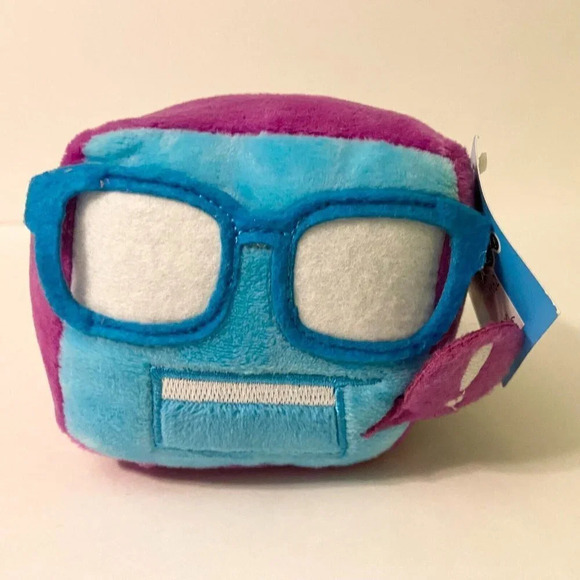 2016 Lot of 4 Fun 2 Play Small Plush Emoji Plush Nerd Block and Clip On Plushiez - Picture 2 of 16
